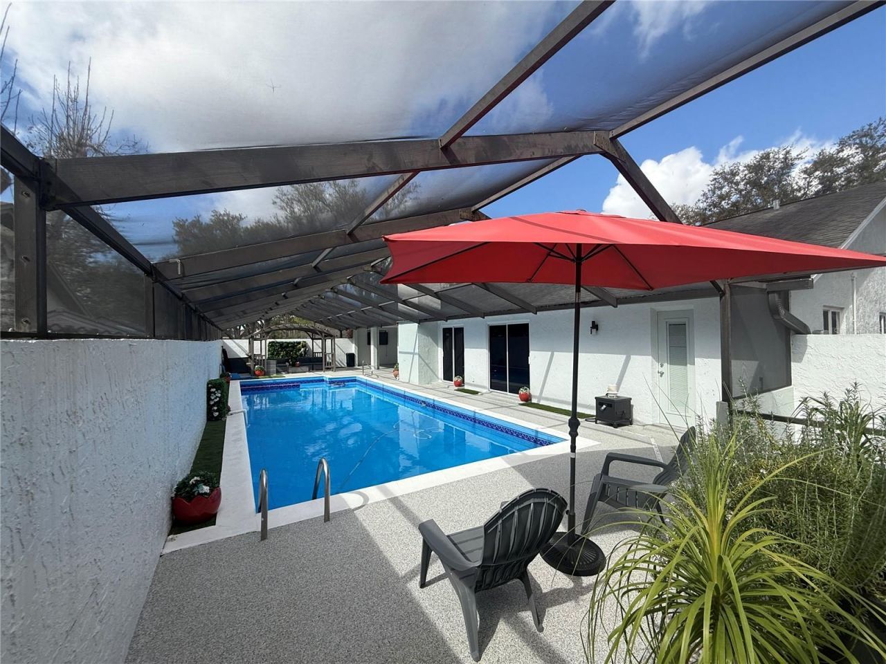 6728 Islander Lane, Tampa, FL 33615 Photo