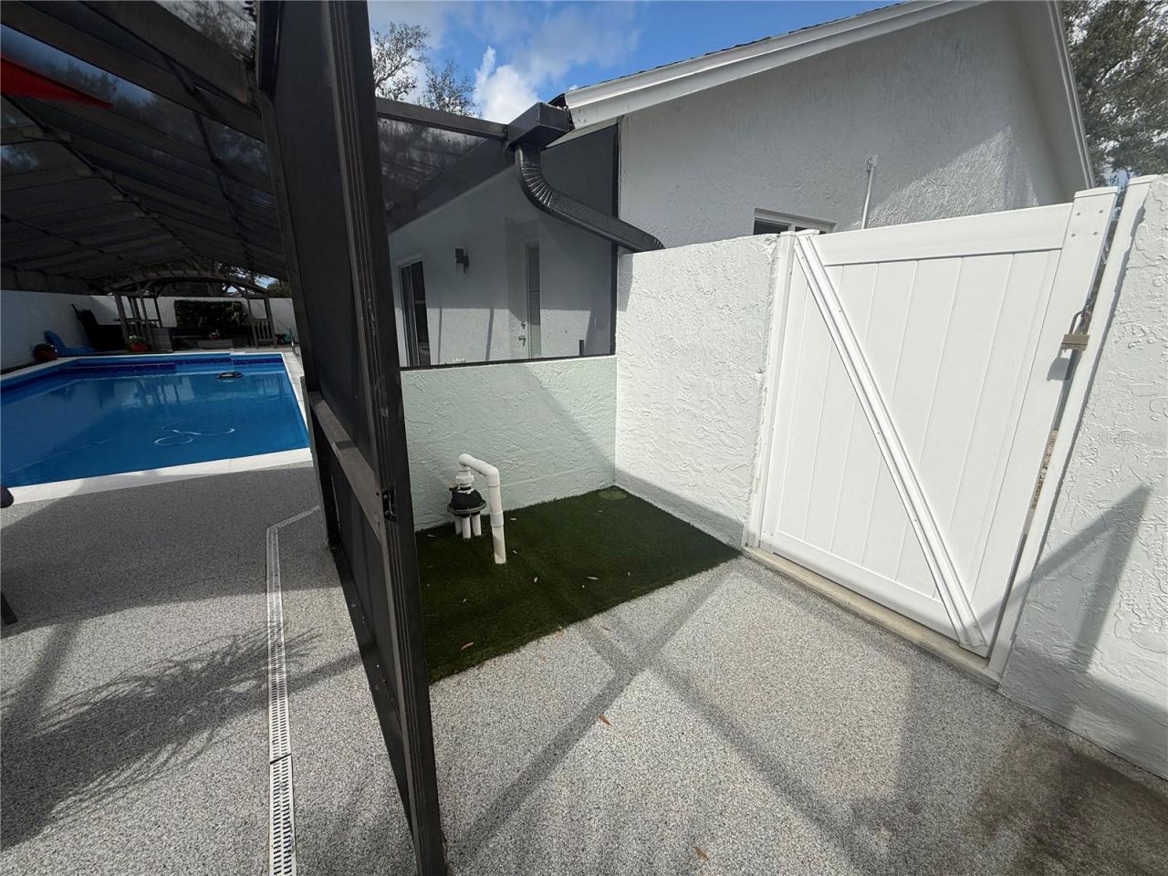 6728 Islander Lane, Tampa, FL 33615 Photo