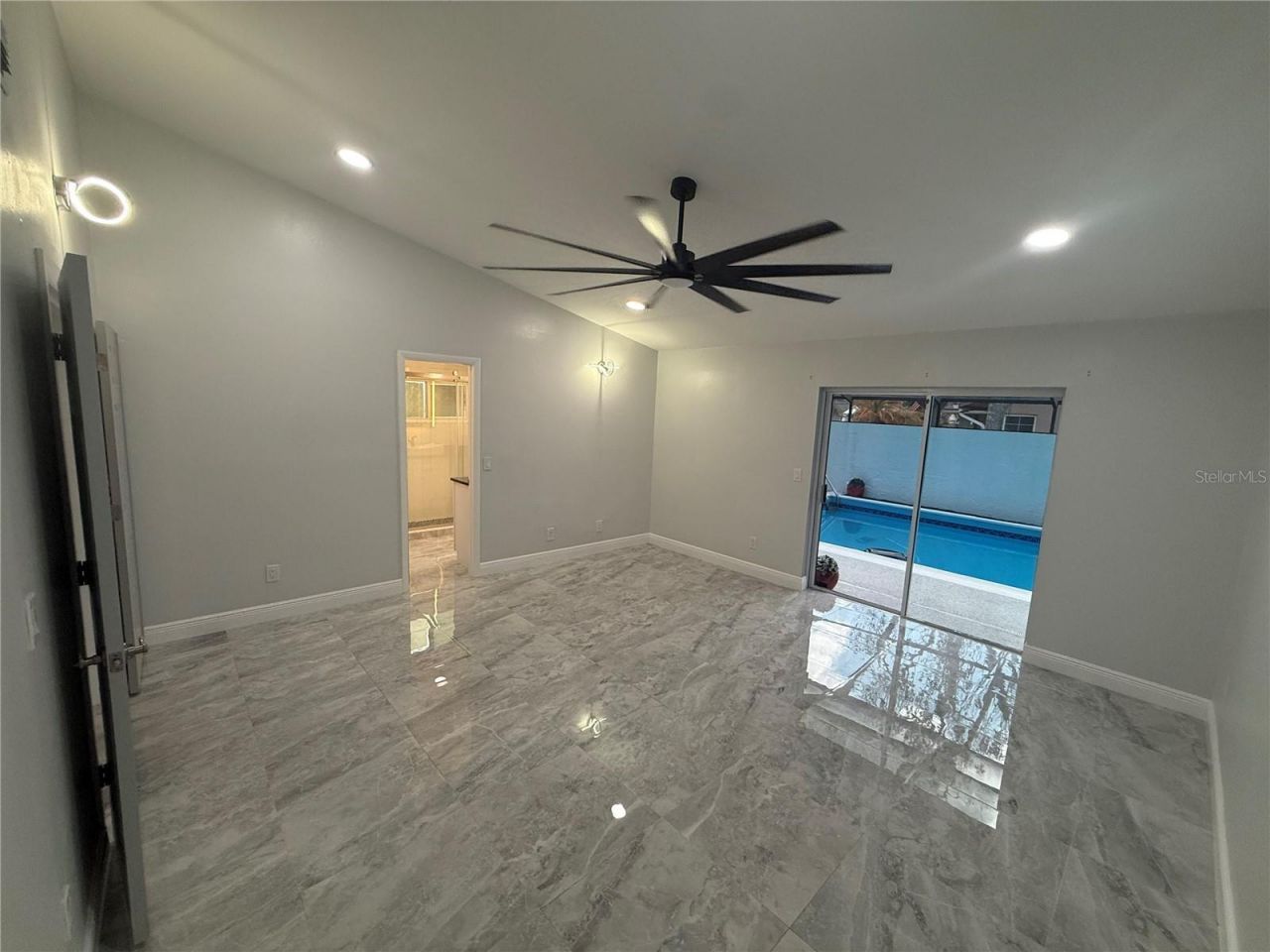 6728 Islander Lane, Tampa, FL 33615 Photo