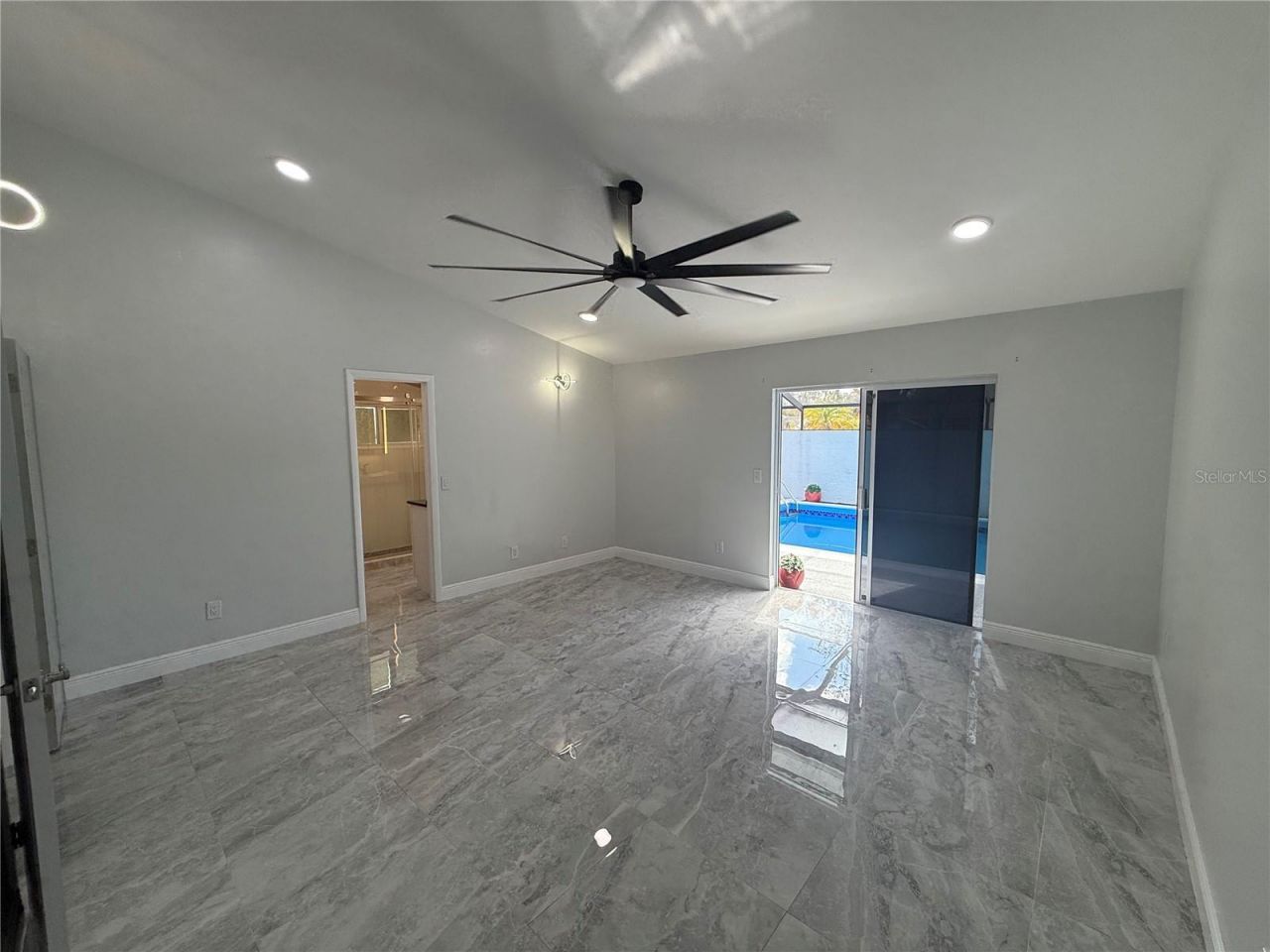 6728 Islander Lane, Tampa, FL 33615 Photo