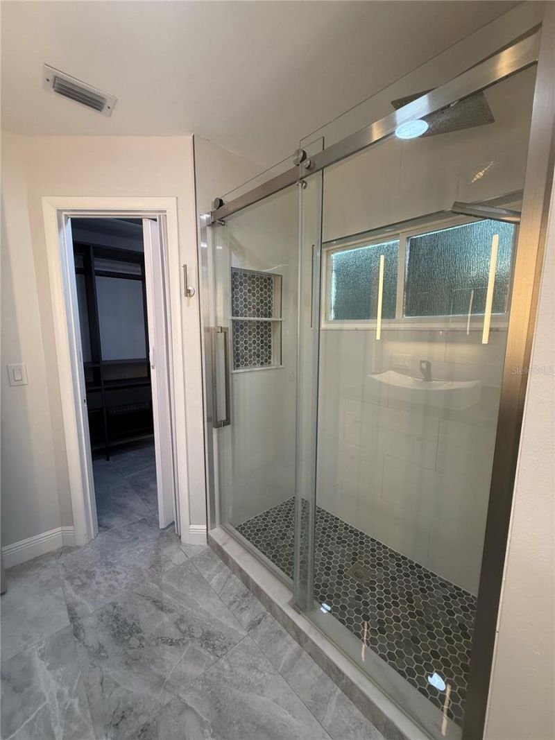 6728 Islander Lane, Tampa, FL 33615 Photo