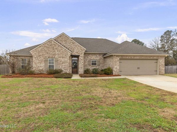 144 Western Ridge Circle, Canton, MS 39046
