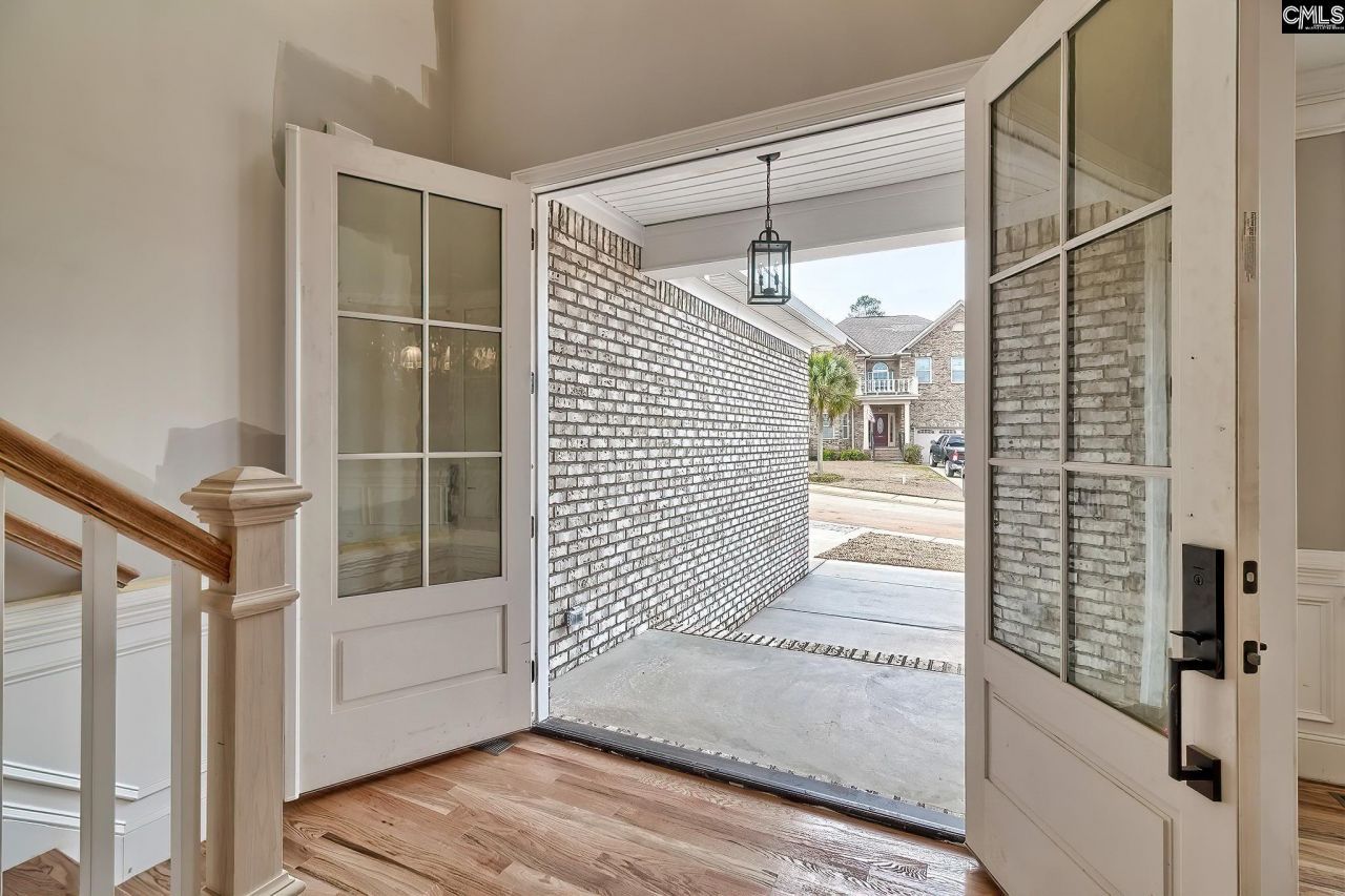 136 Palm Point Drive  Photo 11