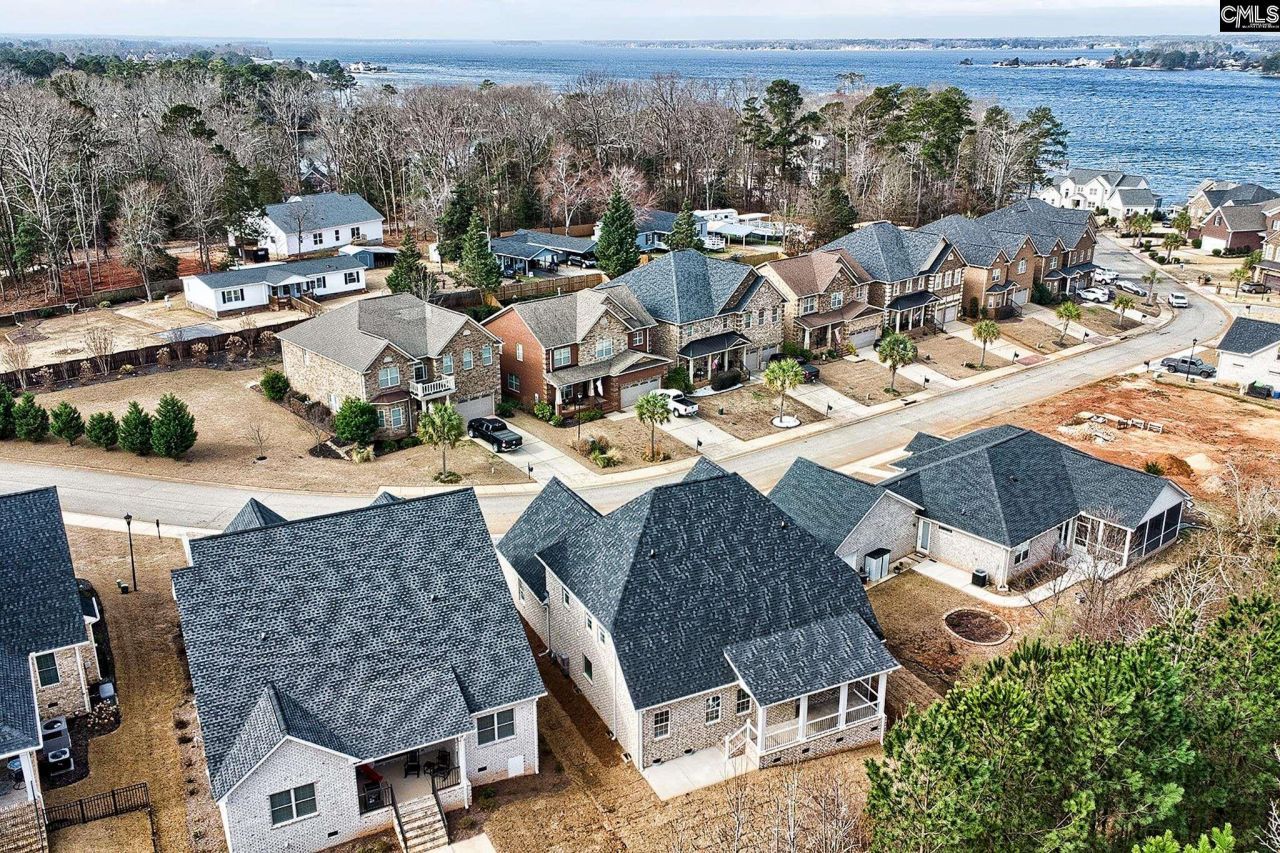 136 Palm Point Drive  Photo 9