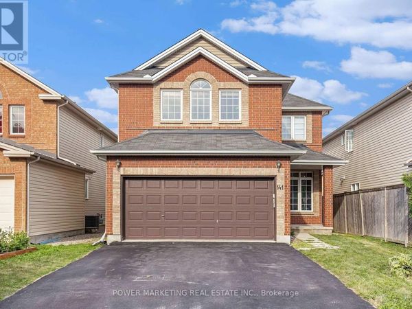 141 FINN Court, Ottawa, ON K1V2C6