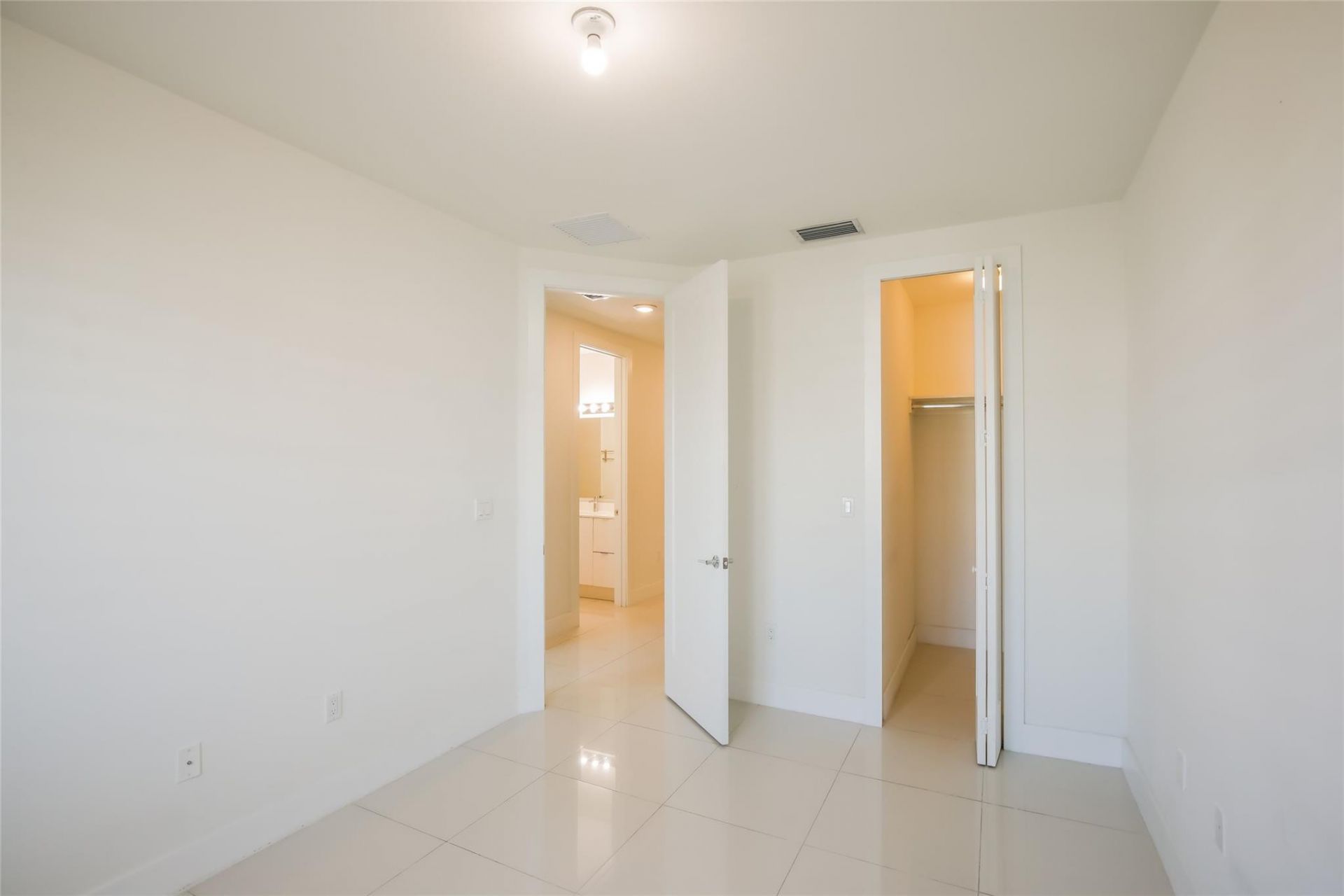 11742 SW 106th Terrace, Unit 11742, Miami, FL 33186 Photo