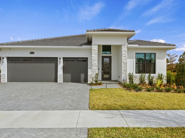 13008 SW Shinnecock Drive, Port Saint Lucie, FL 34987