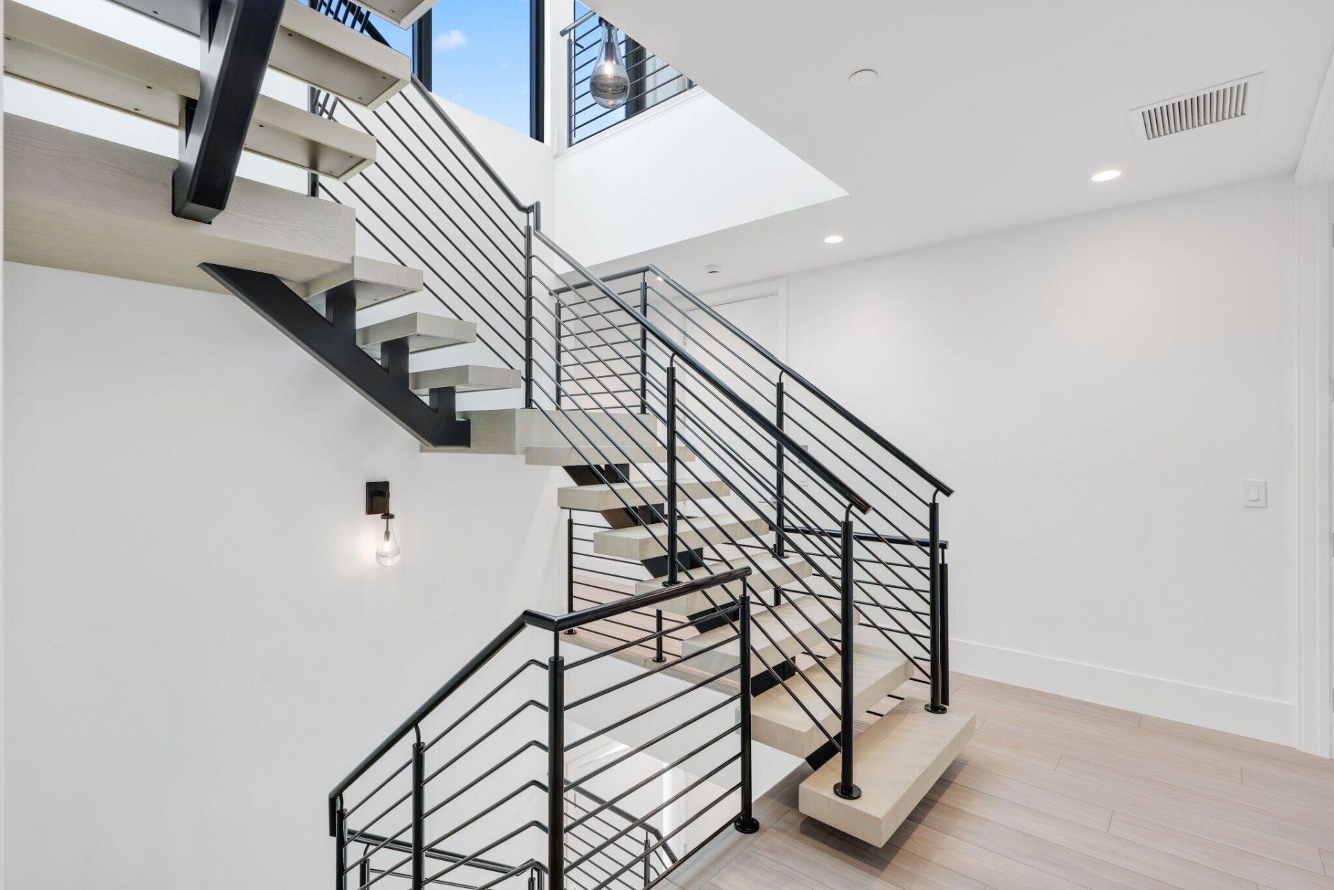 201 SE 4th Avenue, Delray Beach, FL 33483 Photo