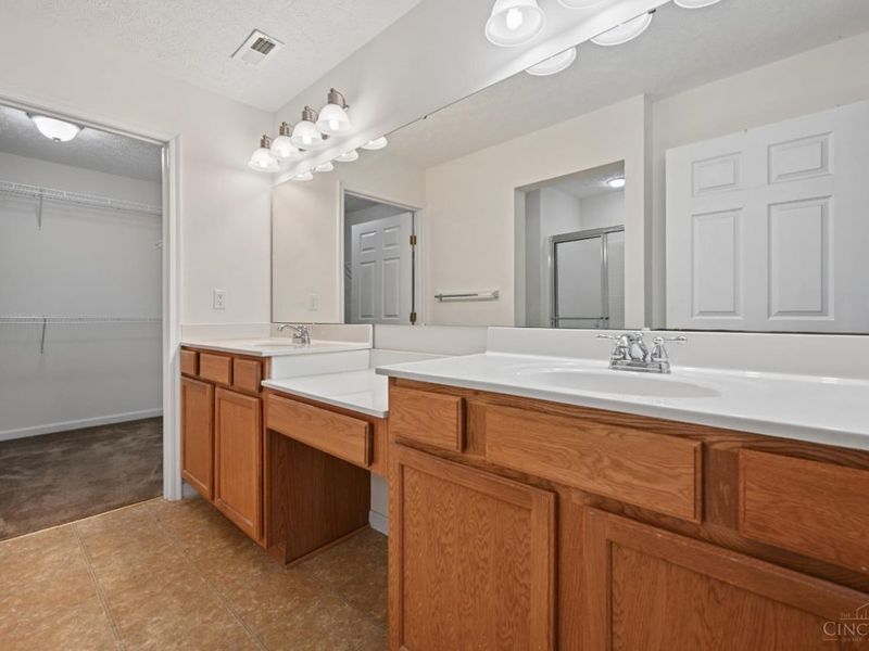 3821 Portrush, Unit 3821, Union Twp, OH 45102 Photo 24