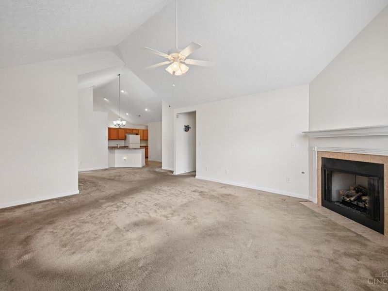 3821 Portrush, Unit 3821, Union Twp, OH 45102 Photo 4