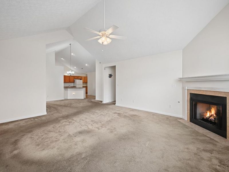 3821 Portrush, Unit 3821, Union Twp, OH 45102 Photo 5