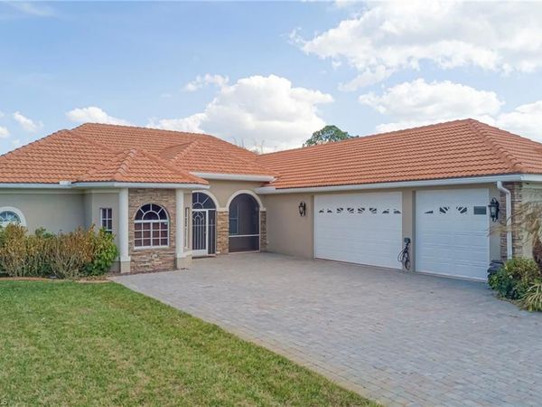 1010 Clayton AVE , LEHIGH ACRES, FL 33972