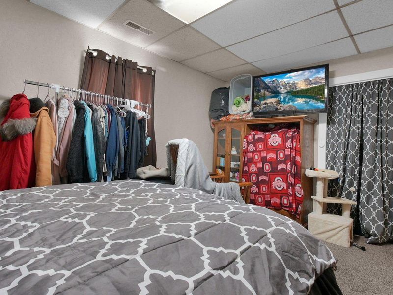 210 W High Street, Ashley, OH 43003 Photo 10