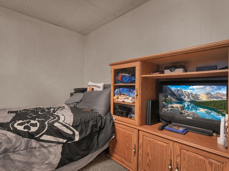 210 W High Street, Ashley, OH 43003 Photo 18