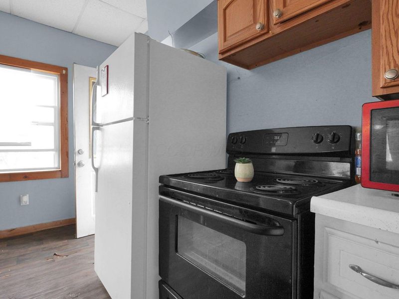 210 W High Street, Ashley, OH 43003 Photo 32