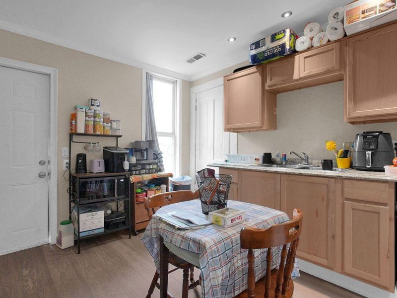 210 W High Street, Ashley, OH 43003 Photo 5