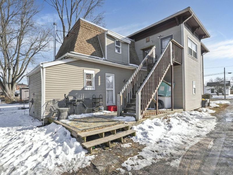 210 W High Street, Ashley, OH 43003 Photo 6