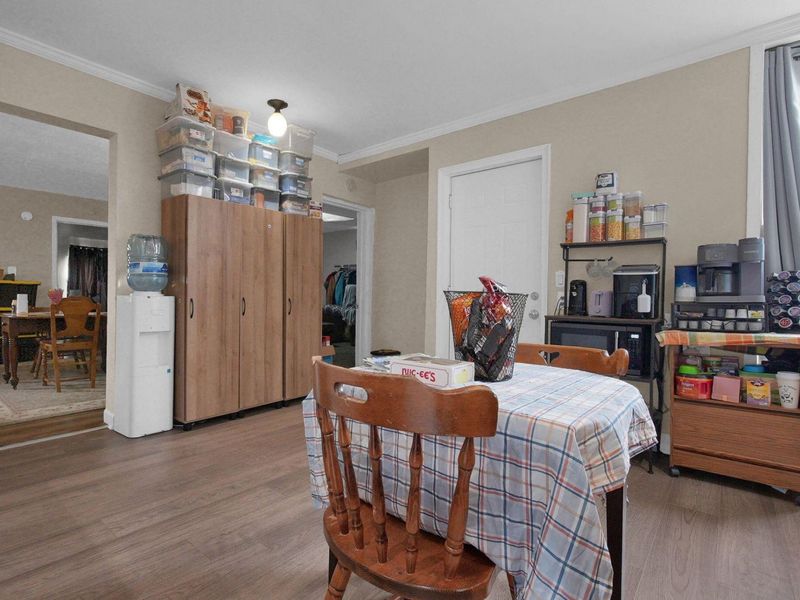 210 W High Street, Ashley, OH 43003 Photo 7