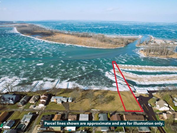 1 Downend Drive, Marblehead, OH 43440