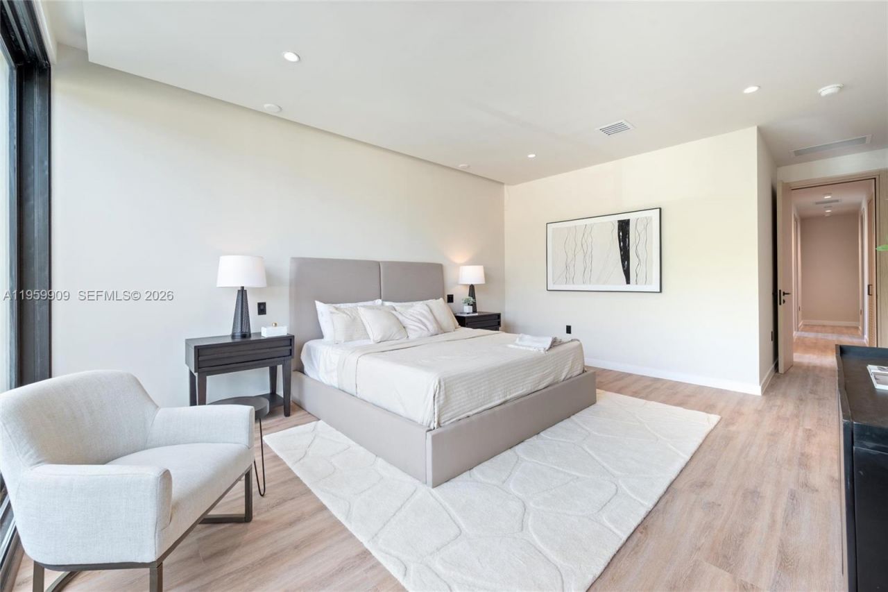 2330 SW 36th Ave, Unit 2, Miami, FL 33134 Photo