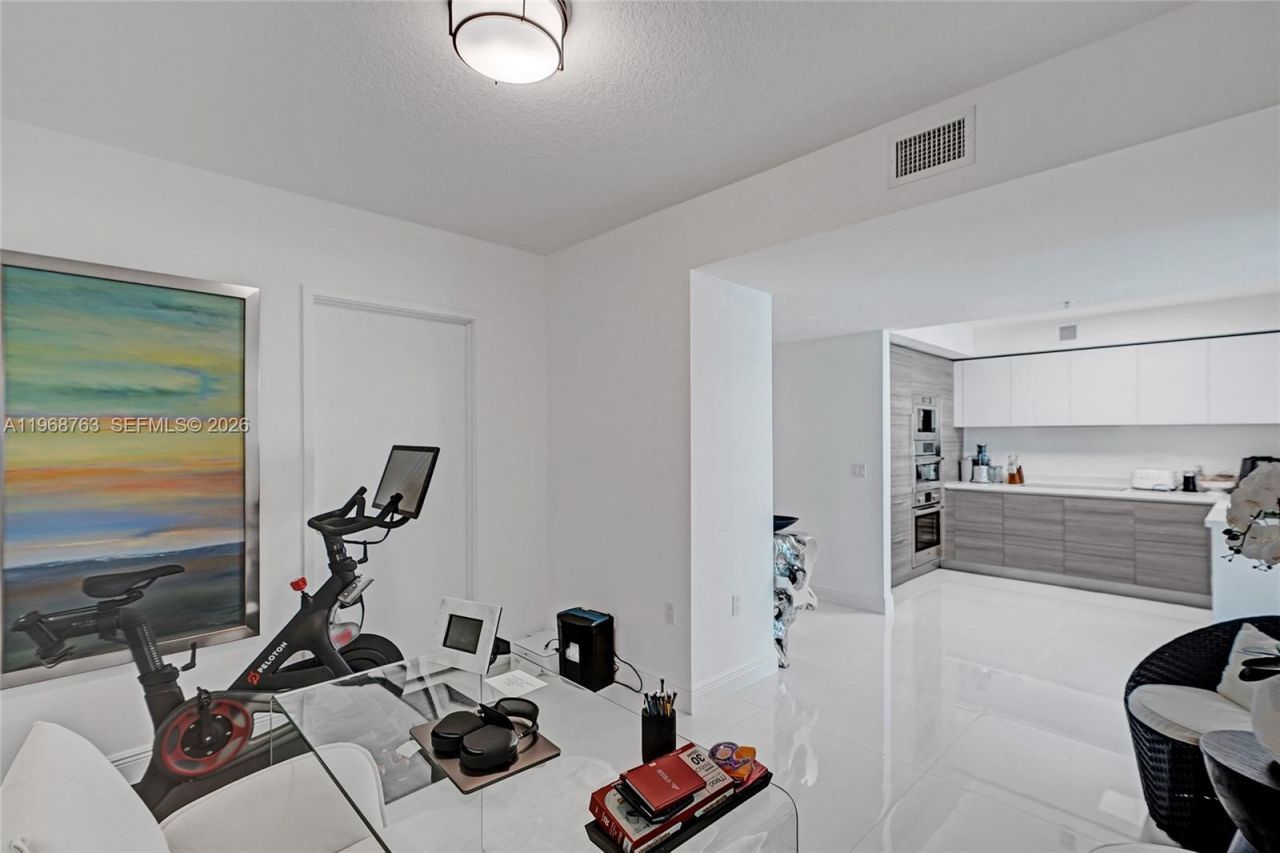 300 Sunny Isles Blvd , Unit 4-1104, Sunny Isles Beach, FL 33160 Photo