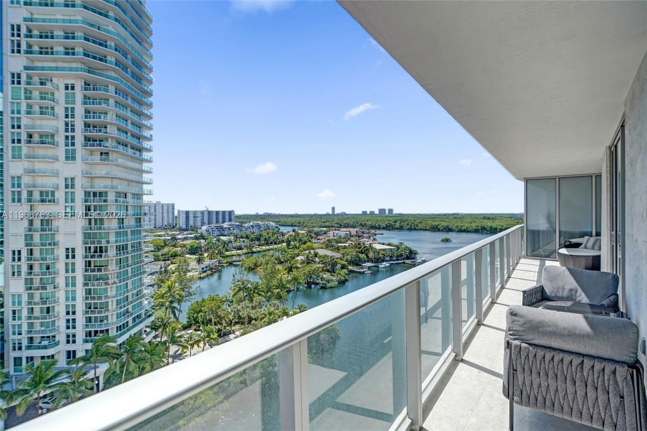 300 Sunny Isles Blvd , Unit 4-1104, Sunny Isles Beach, FL 33160 Photo
