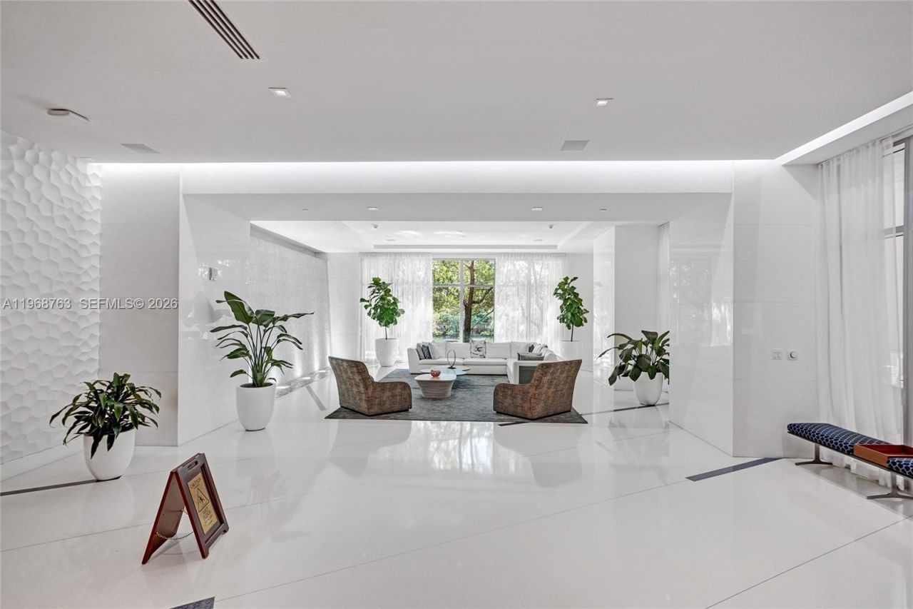 300 Sunny Isles Blvd , Unit 4-1104, Sunny Isles Beach, FL 33160 Photo