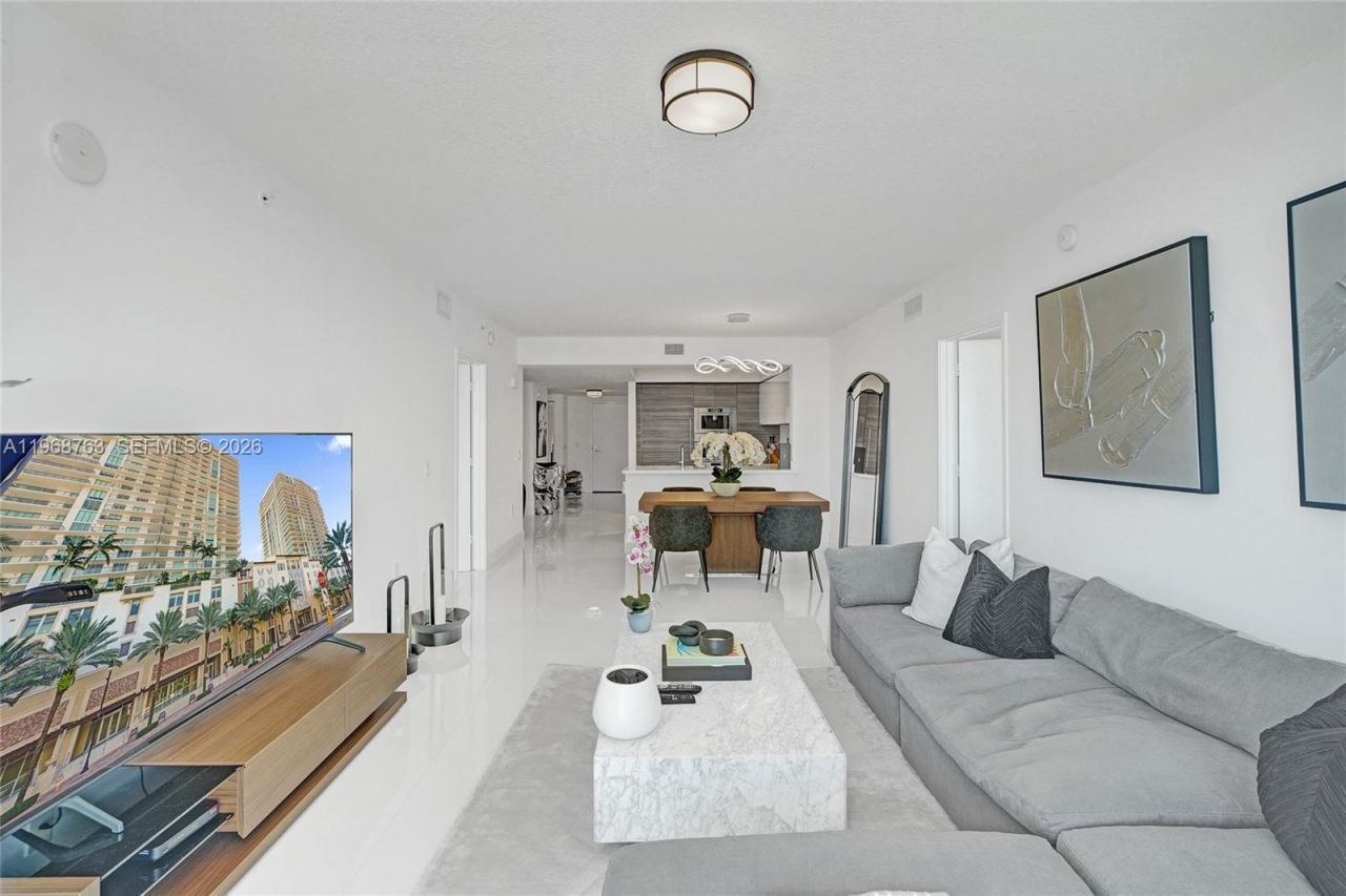 300 Sunny Isles Blvd , Unit 4-1104, Sunny Isles Beach, FL 33160 Photo