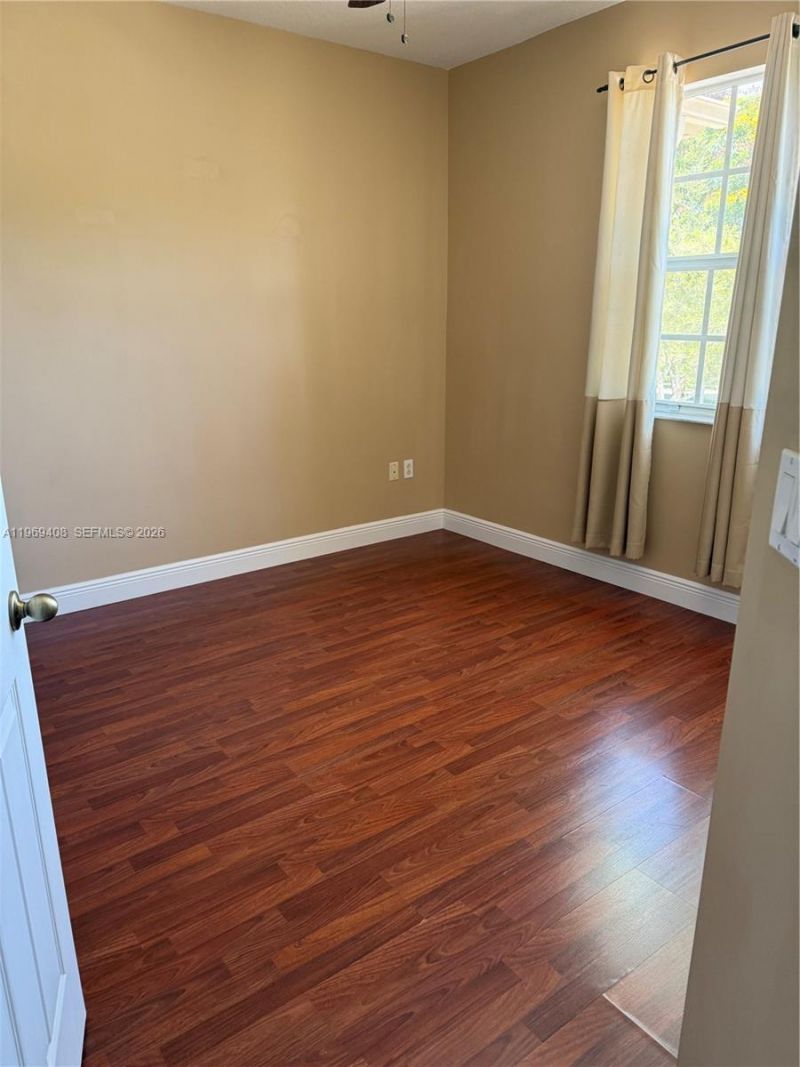 2402 NE 41st Pl, Unit 2402, Homestead, FL 33033 Photo