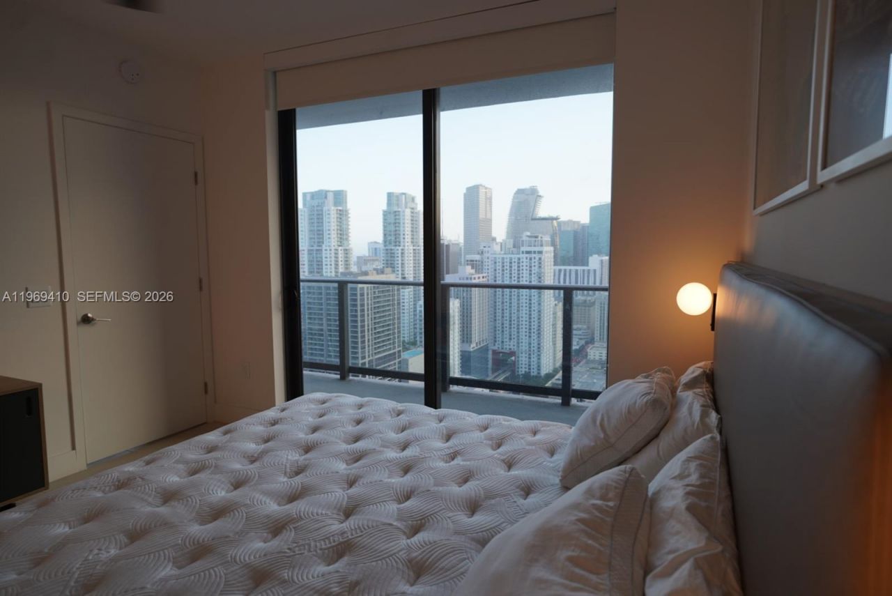 601 NE 1st Ave , Unit 3507, Miami, FL 33132 Photo