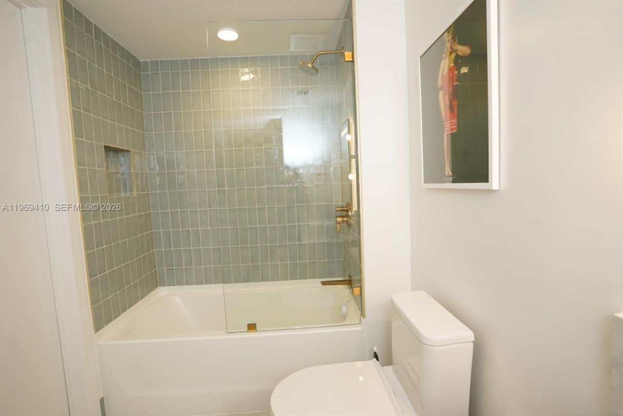 601 NE 1st Ave , Unit 3507, Miami, FL 33132 Photo