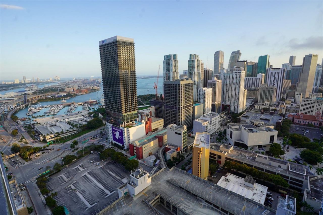 601 NE 1st Ave , Unit 3507, Miami, FL 33132 Photo