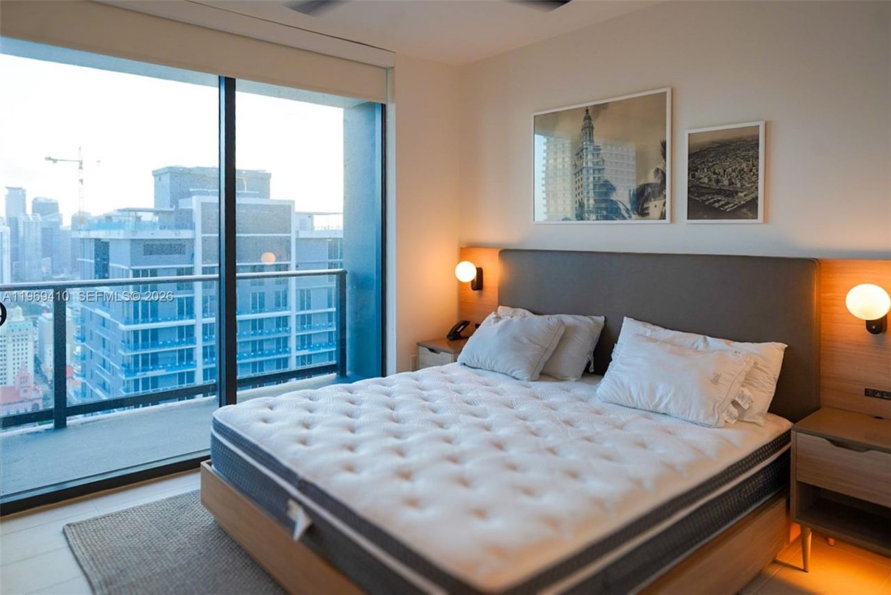 601 NE 1st Ave , Unit 3507, Miami, FL 33132 Photo