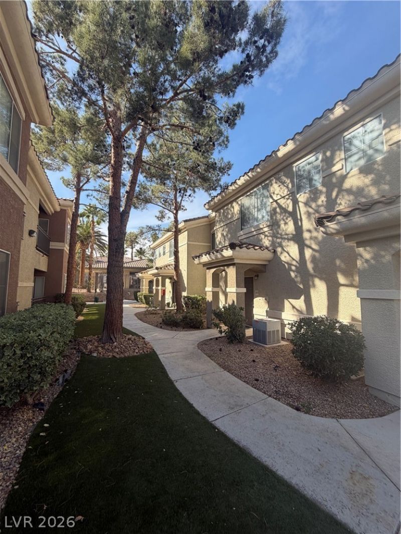 9050 W Warm Springs Road, Unit 1051, Las Vegas, NV 89148 Main Photo