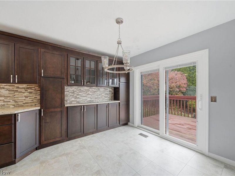 6686 Hogan Way NW, Canton, OH 44718 Photo 13