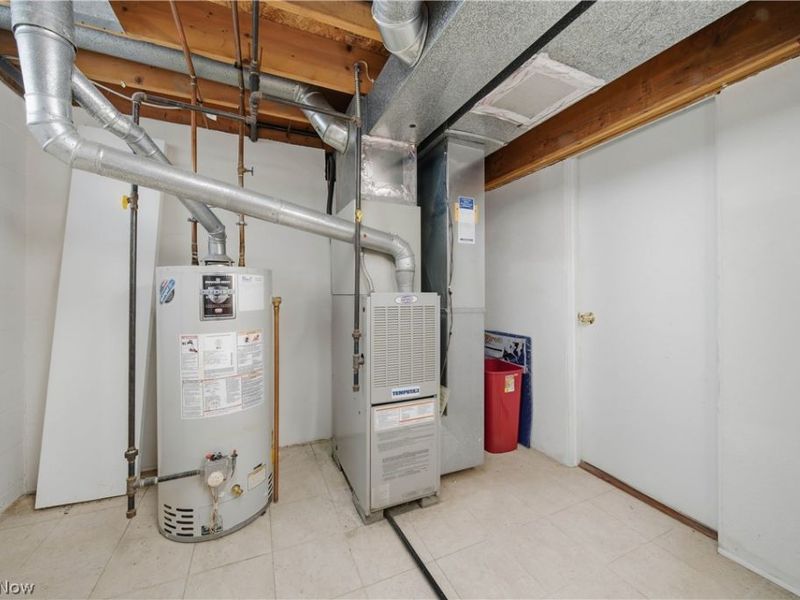 6686 Hogan Way NW, Canton, OH 44718 Photo 37