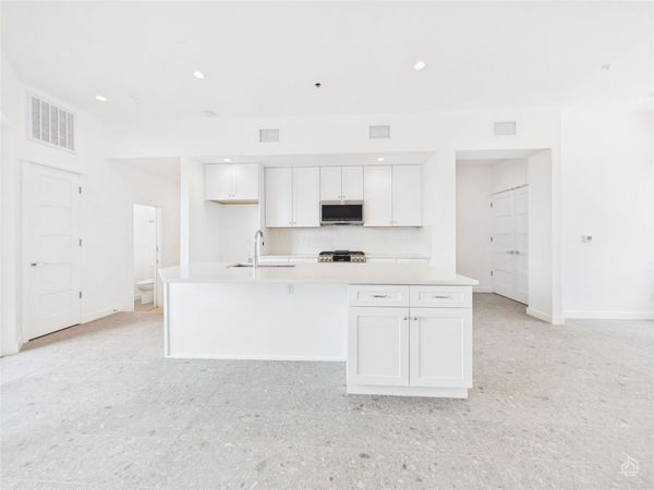 5912 Harold CT, Unit 104, Austin, TX 78721