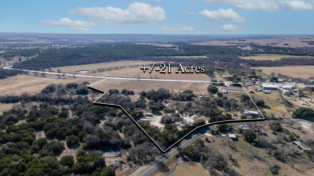16588 N Us Highway 281 Highway, Lampasas, TX 76550 Main Photo