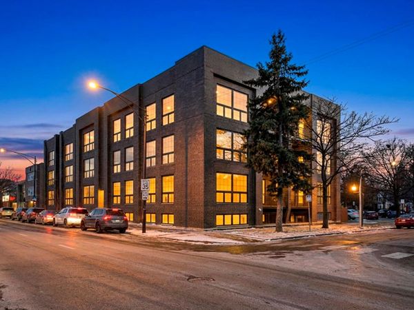 5830 N Lincoln Avenue, Unit 2W, Chicago, IL 60659