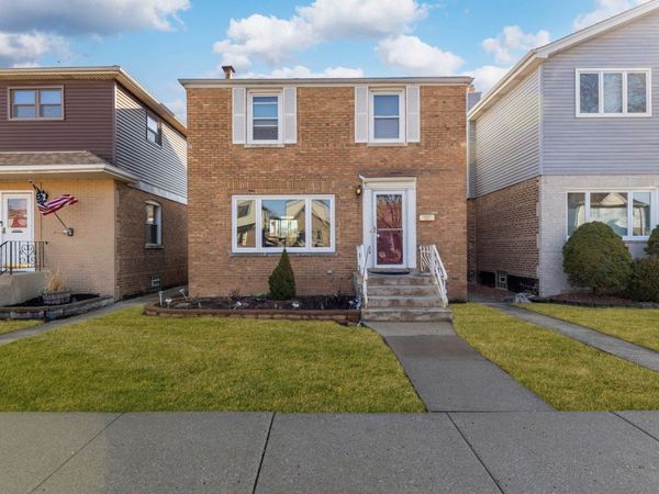 5227 S Neenah Avenue, Chicago, IL 60638