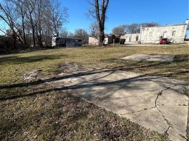 2738 Jackson Avenue, Kansas City, MO 64128