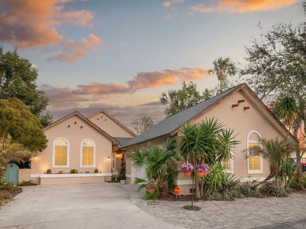 3 Radio Rd, St Augustine, FL 32084