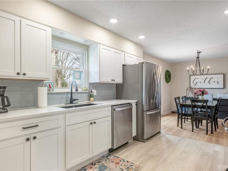 2616 N Emerald Drive, Dayton, OH 45431 Photo 8