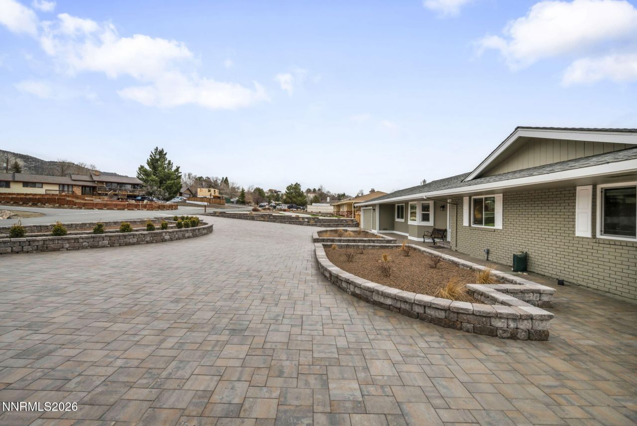 13745 Kewanna Trail, Reno, NV 89521 Photo