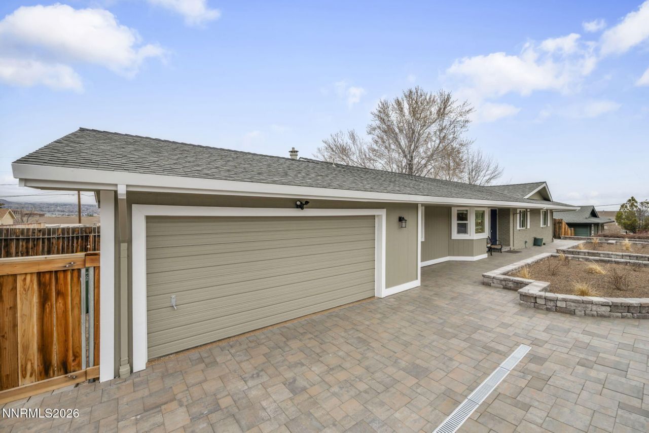 13745 Kewanna Trail, Reno, NV 89521 Photo