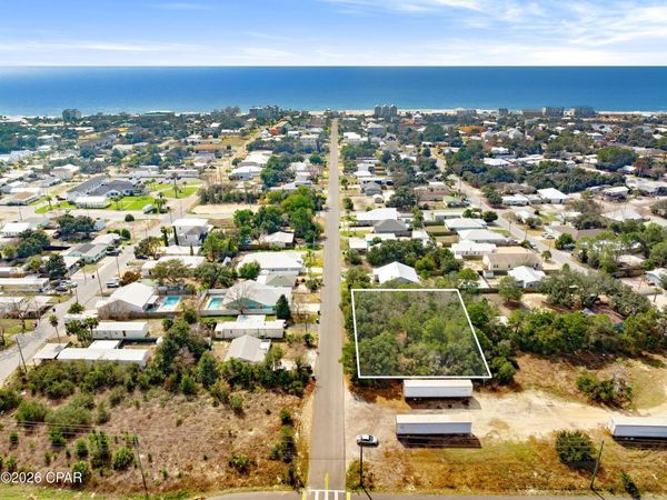 325 Oleander Drive , Panama City Beach, FL 32413