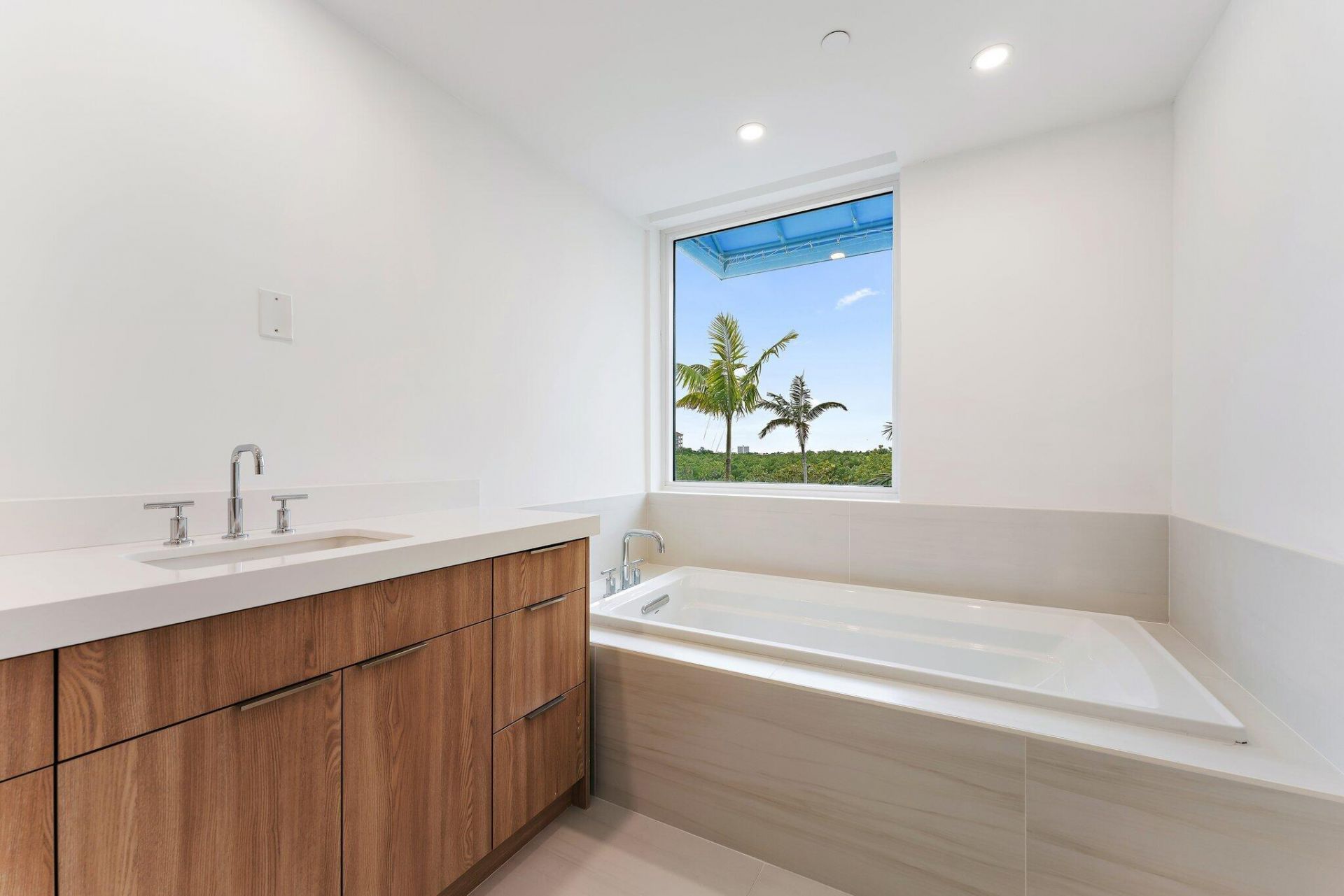 1 S Coastal Way, Unit 201, Jupiter, FL 33477 Photo