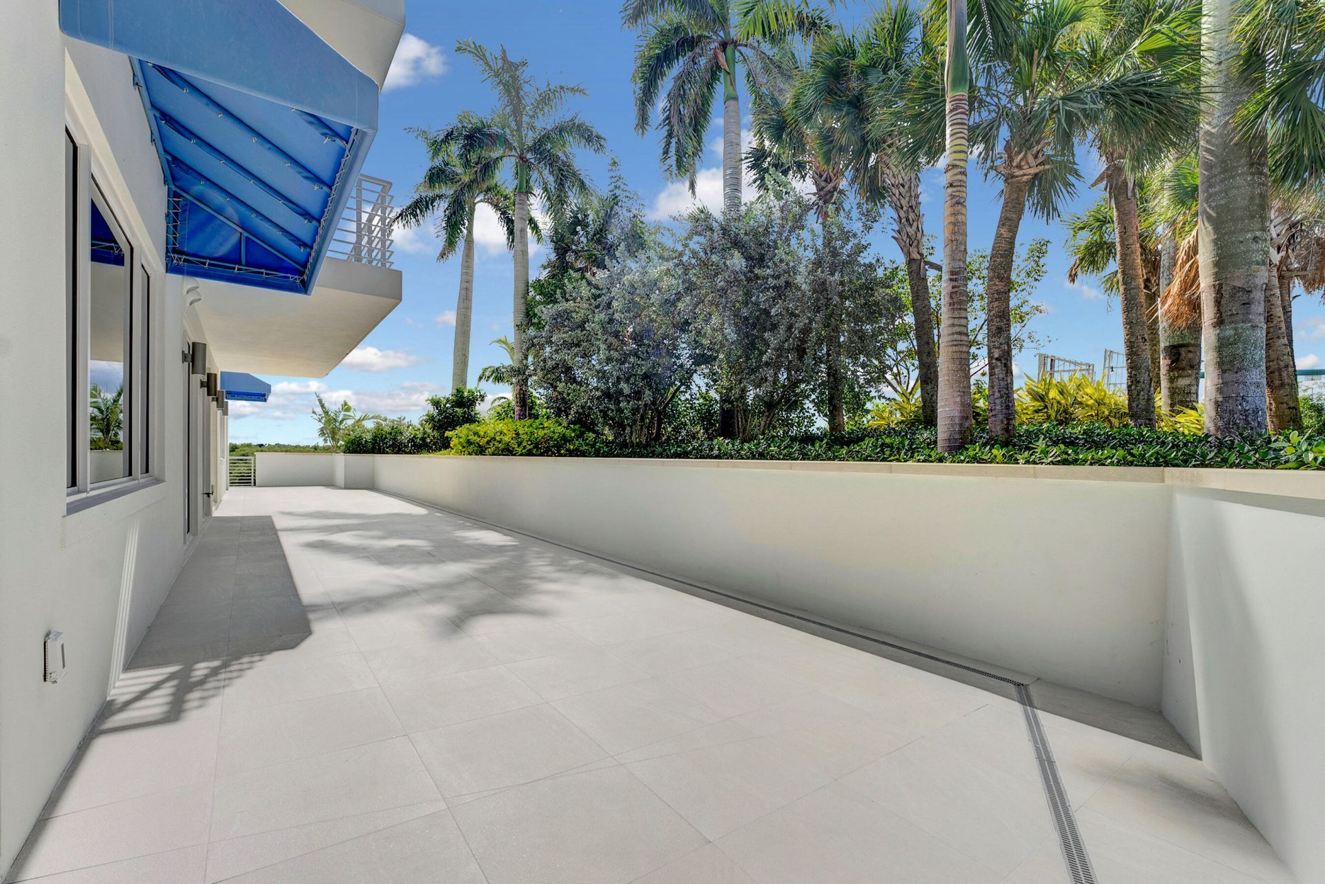 1 S Coastal Way, Unit 201, Jupiter, FL 33477 Photo