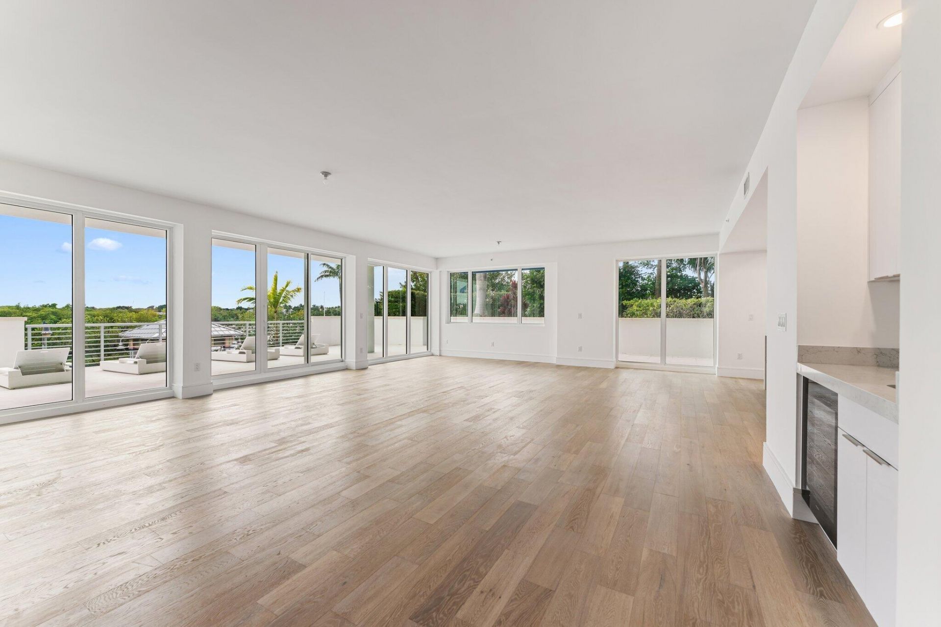 1 S Coastal Way, Unit 201, Jupiter, FL 33477 Photo