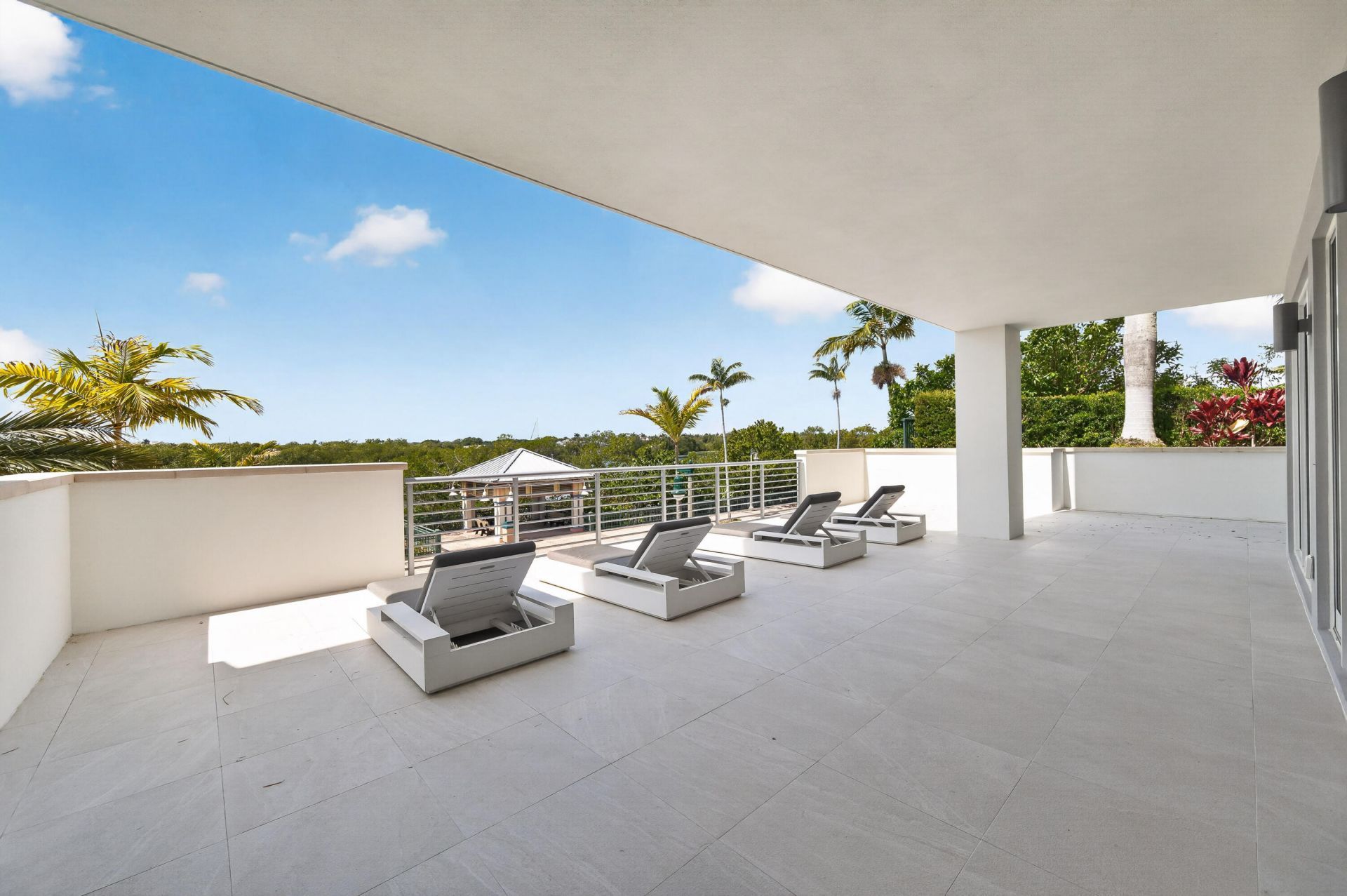 1 S Coastal Way, Unit 201, Jupiter, FL 33477 Photo